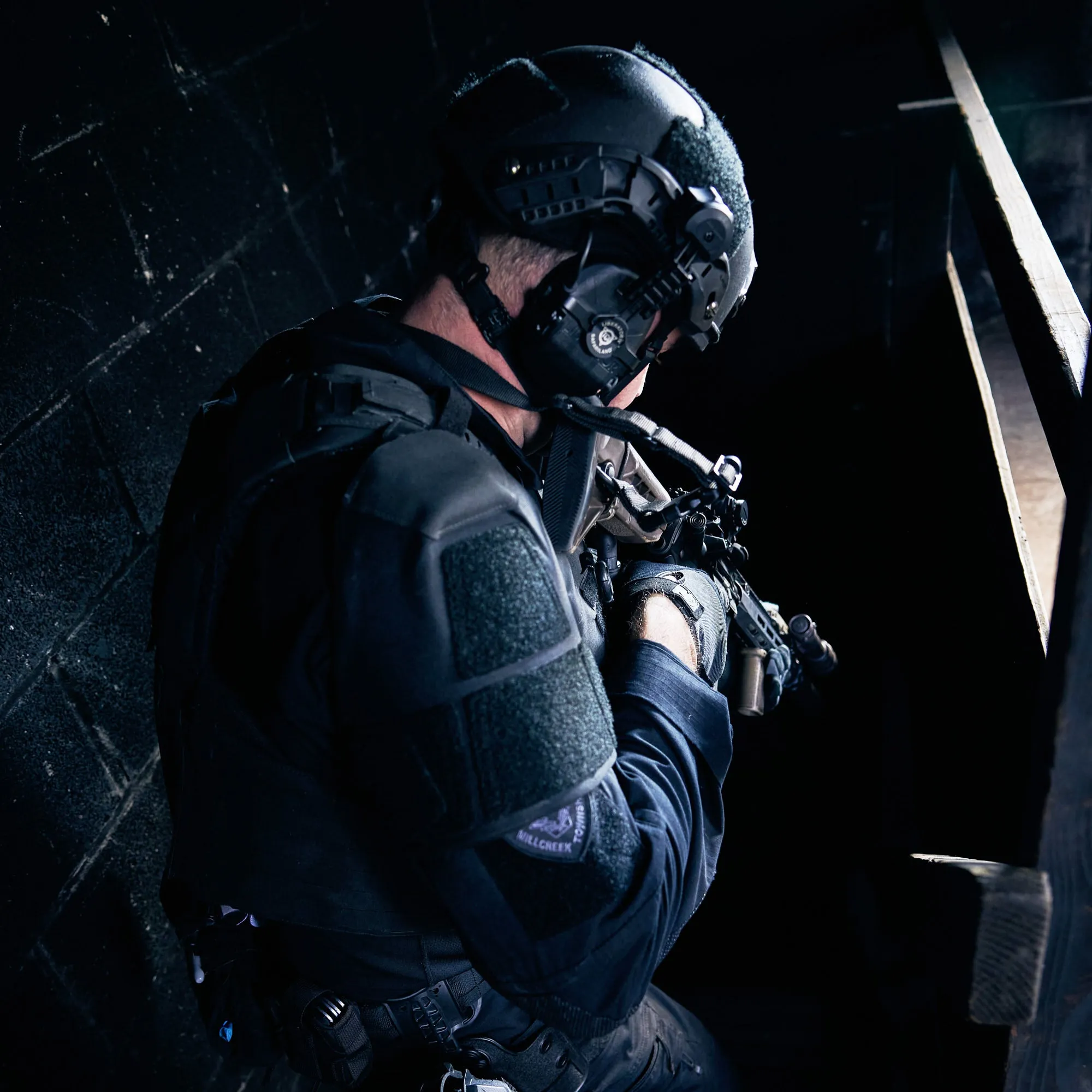 Liberator® IV Advanced Single Comm Headset and PTT System
